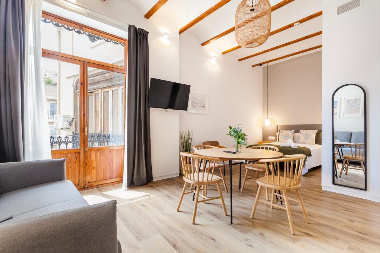Puerto Beach Suites Валенсія Екстер'єр фото