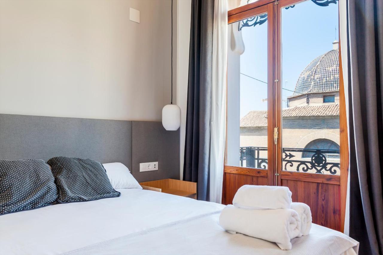 Puerto Beach Suites Валенсія Екстер'єр фото