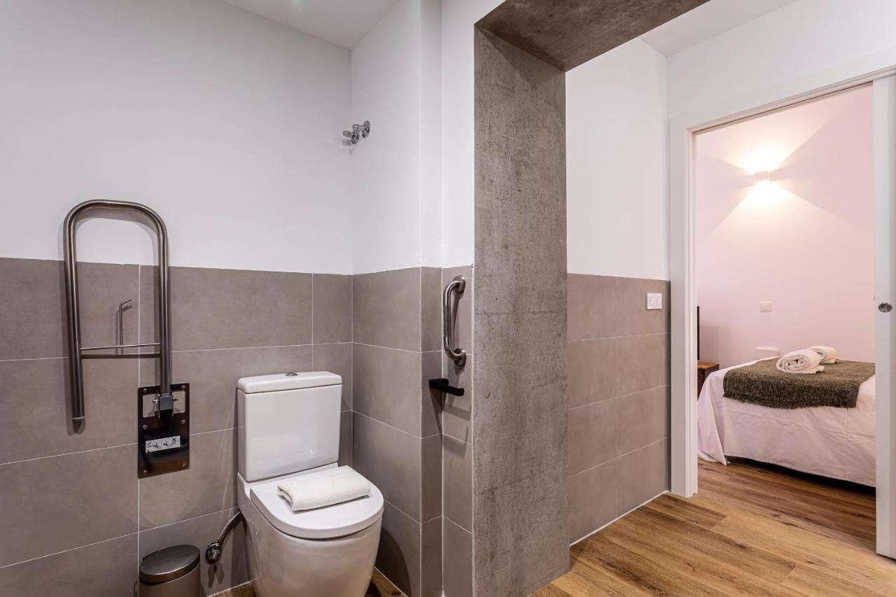 Puerto Beach Suites Валенсія Екстер'єр фото